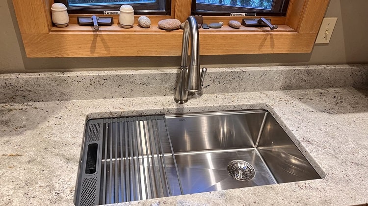 What Is A Workstation Sink?