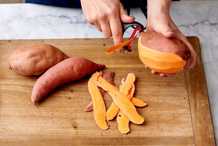 Benefits of not peeling sweet potatoes before seaming