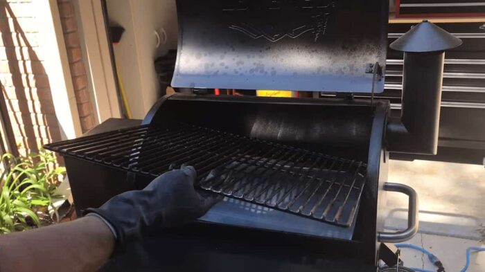 how to clean a traeger